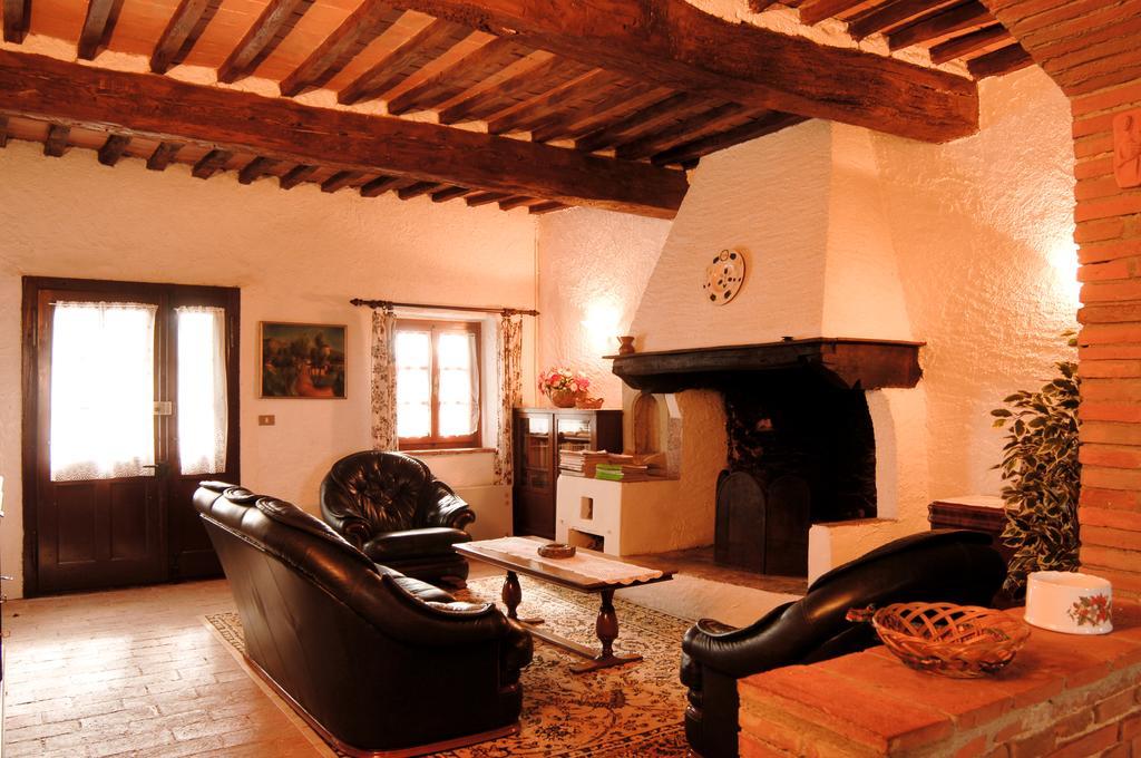 Podere Il Giurato Fauglia ภายนอก รูปภาพ